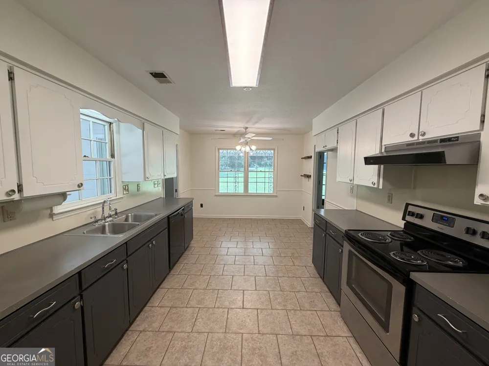 5400 Holland DR Columbus, GA 31909