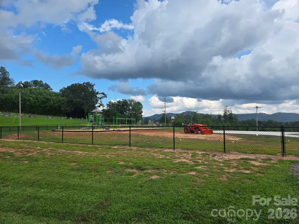 V/L Lotus Drive #14 Nebo, NC 28761