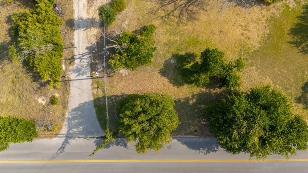 202 S Merrimac Street Weatherford, TX 76086