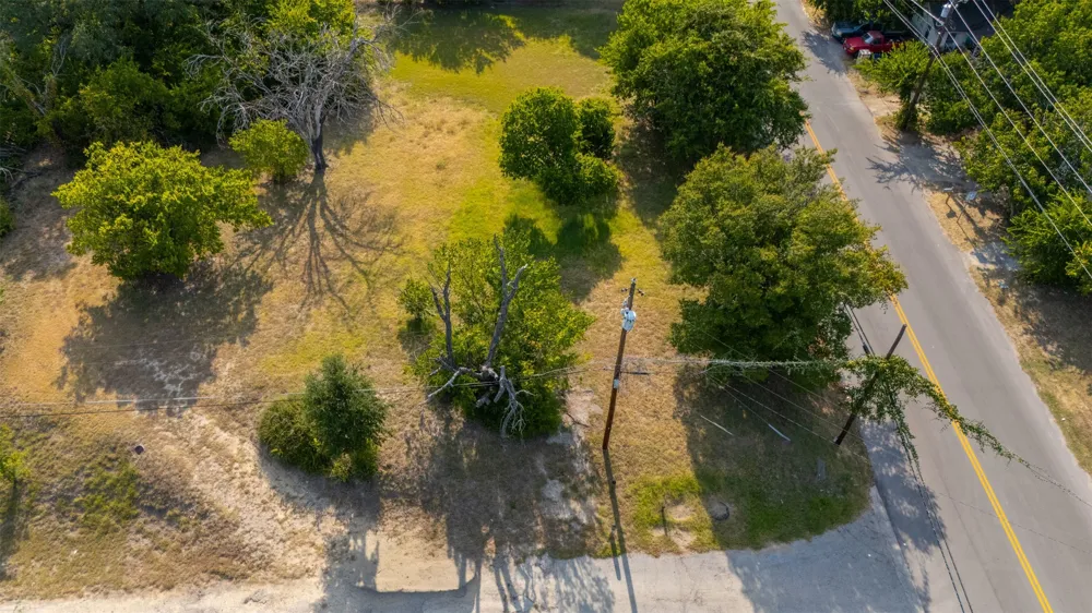 202 S Merrimac Street Weatherford, TX 76086