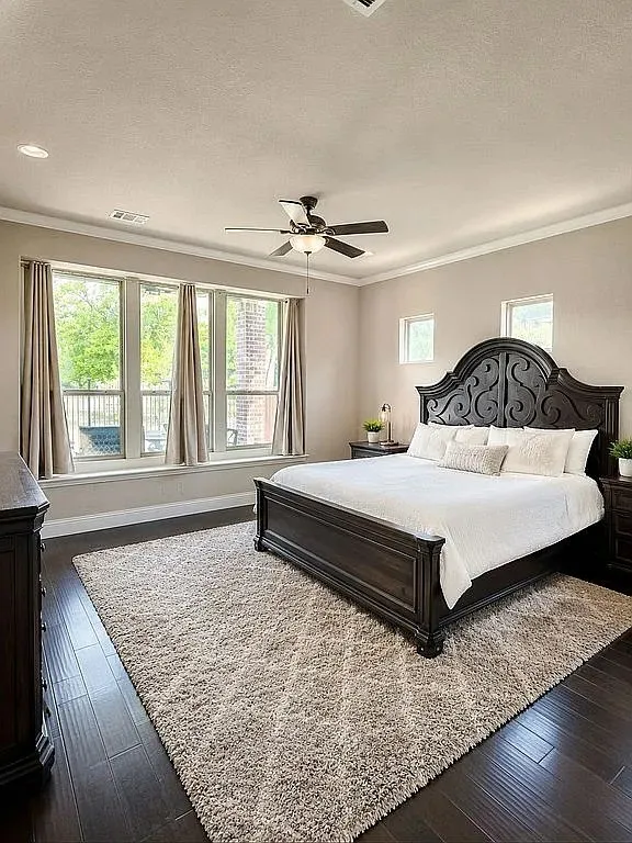 2828 Stadium View Drive Fort Worth, TX 76118