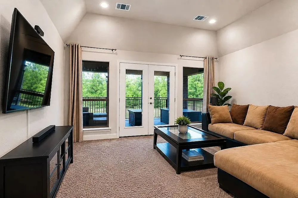 2828 Stadium View Drive Fort Worth, TX 76118