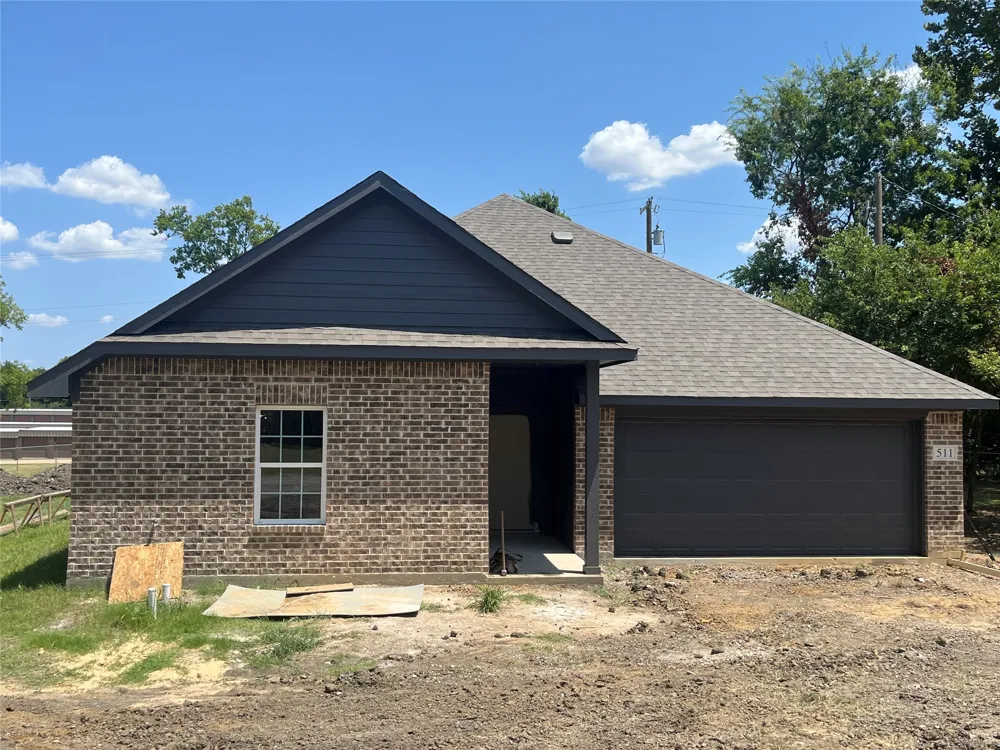 511 Branch Street Howe, TX 75459