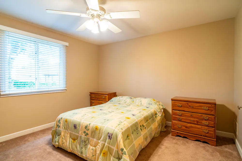 44215 Riverview Ridge Drive Clinton, MI 48038