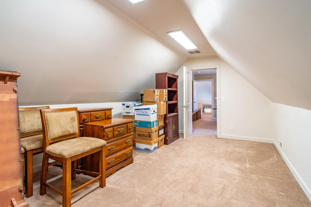 44215 Riverview Ridge Drive Clinton, MI 48038