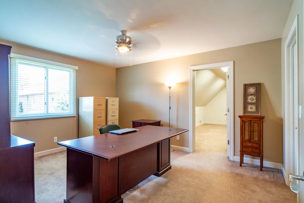 44215 Riverview Ridge Drive Clinton, MI 48038