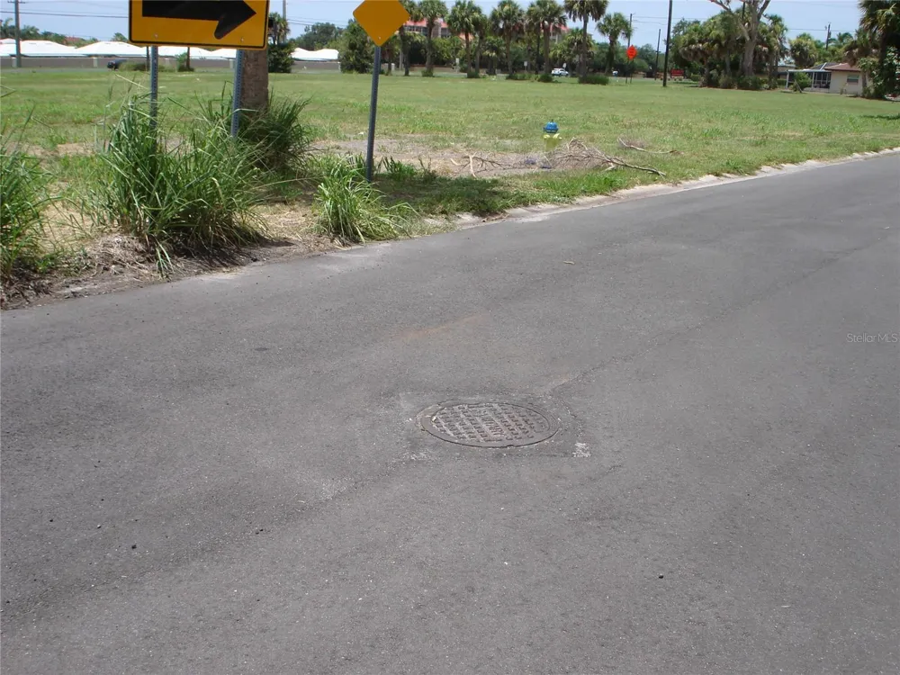 2301 S TAMIAMI TRAIL Osprey, FL 34229
