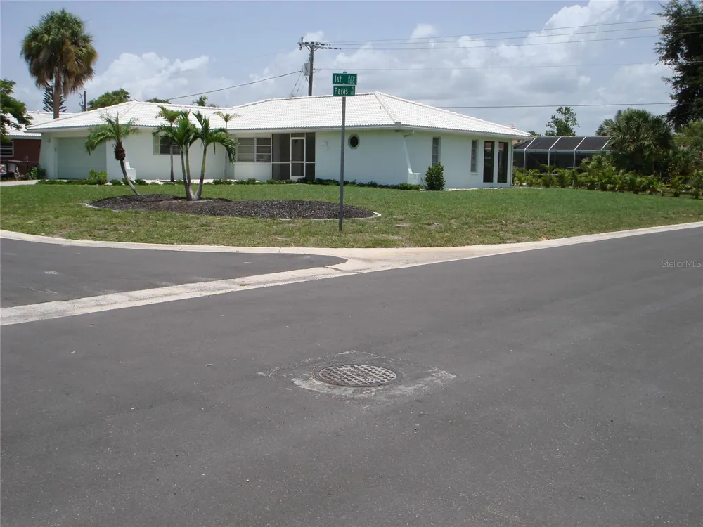 2301 S TAMIAMI TRAIL Osprey, FL 34229