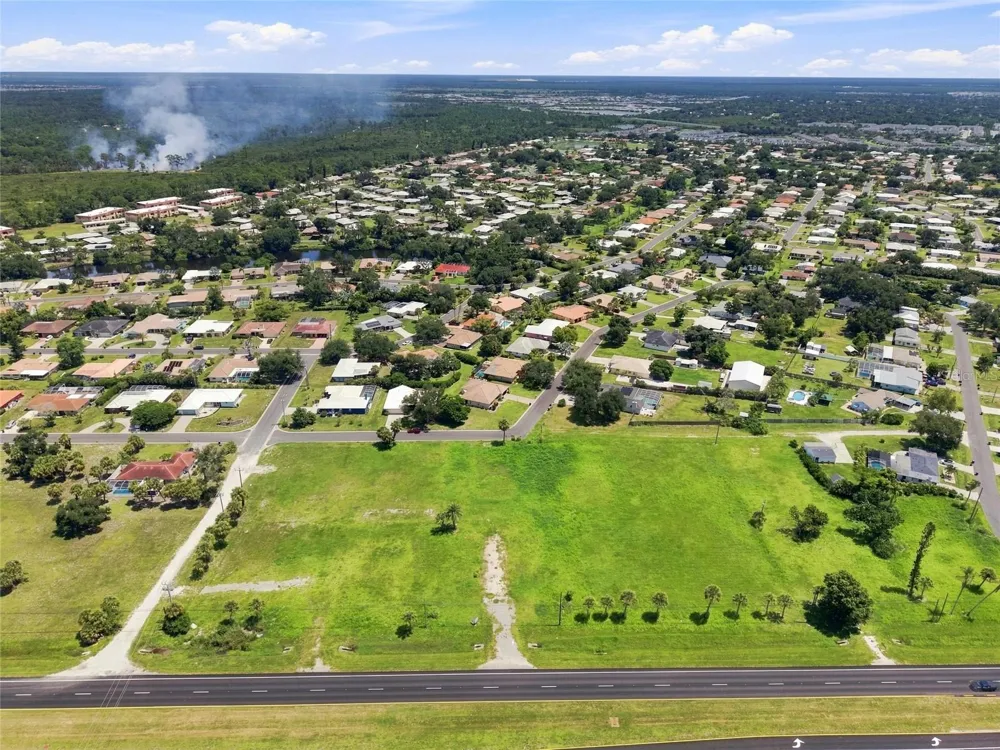 2301 S TAMIAMI TRAIL Osprey, FL 34229