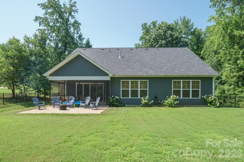 2976 Walter Drive NW Concord, NC 28027