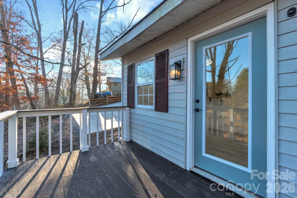 49 E Livingston Street Tryon, NC 28782