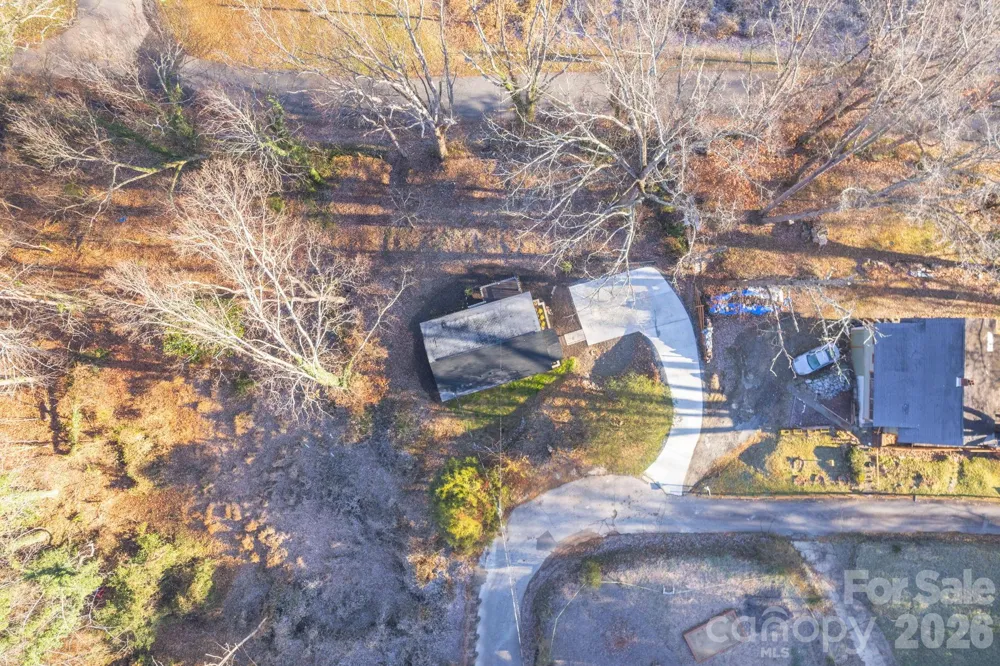 49 E Livingston Street Tryon, NC 28782