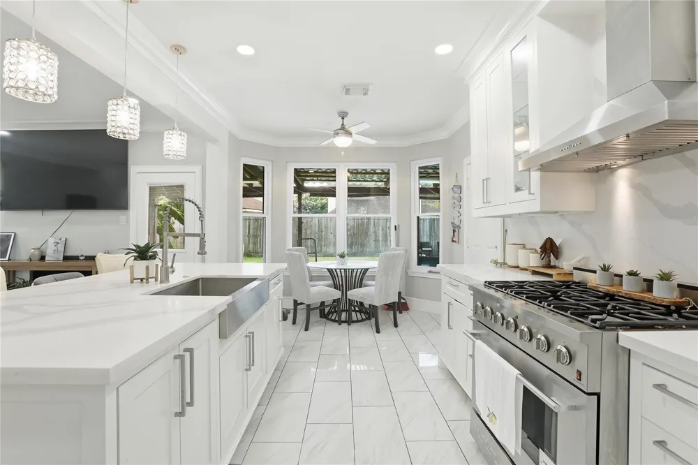 13915 Elmpark Court Houston, TX 77014
