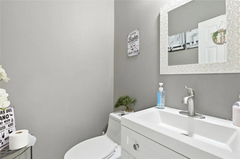 13915 Elmpark Court Houston, TX 77014