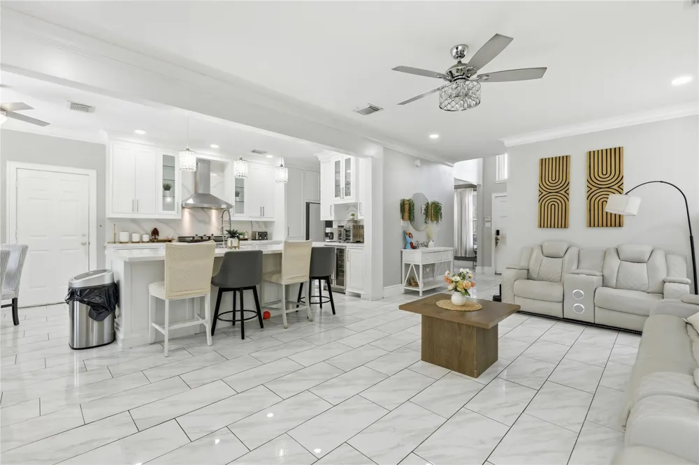 13915 Elmpark Court Houston, TX 77014