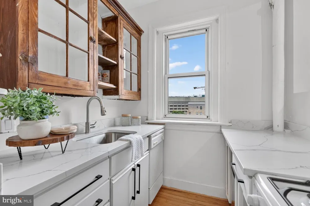 1954 COLUMBIA ROAD NW #804 Washington, DC 20009