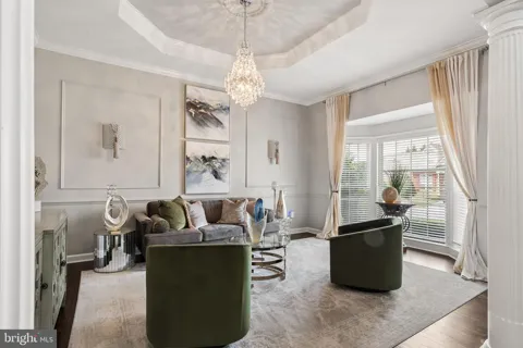 228 SPECTACULAR BID DRIVE