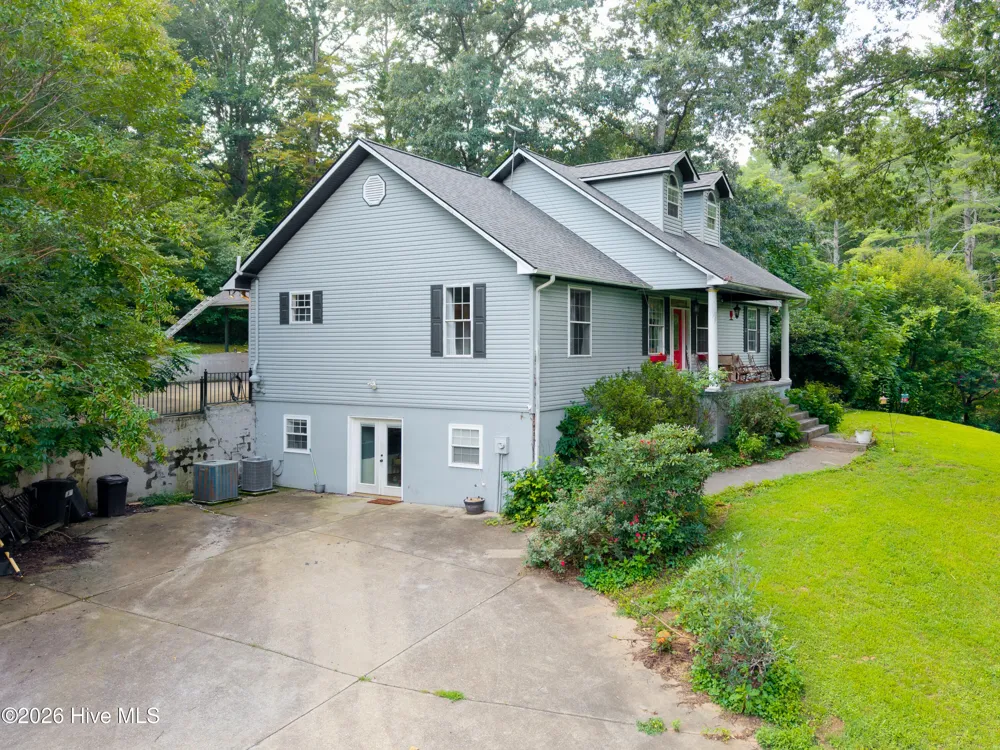 105 Liberty Road Murphy, NC 28906
