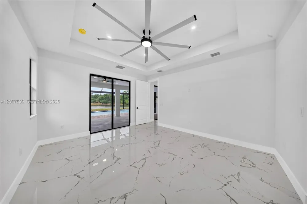 1937 RAZORBILL LN Punta Gorda, FL 33983