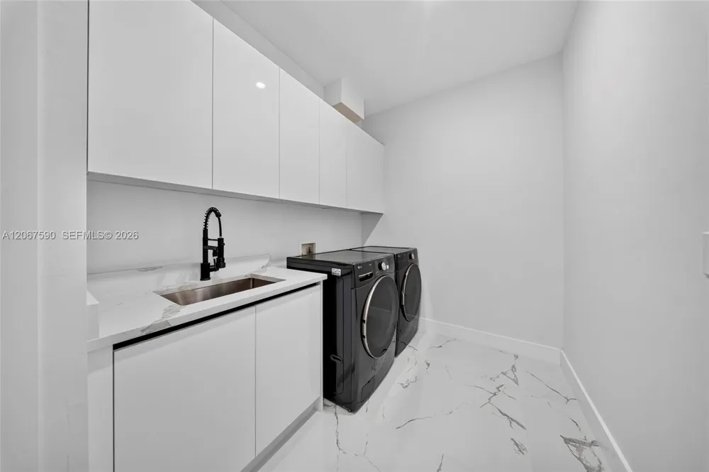 1937 RAZORBILL LN Punta Gorda, FL 33983