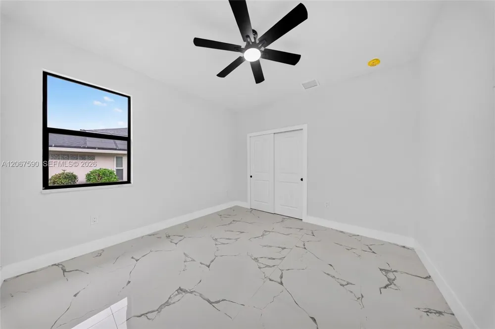 1937 RAZORBILL LN Punta Gorda, FL 33983