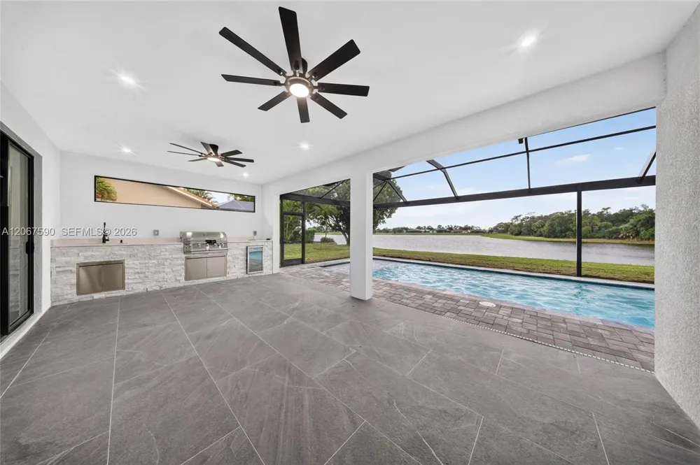 1937 RAZORBILL LN Punta Gorda, FL 33983