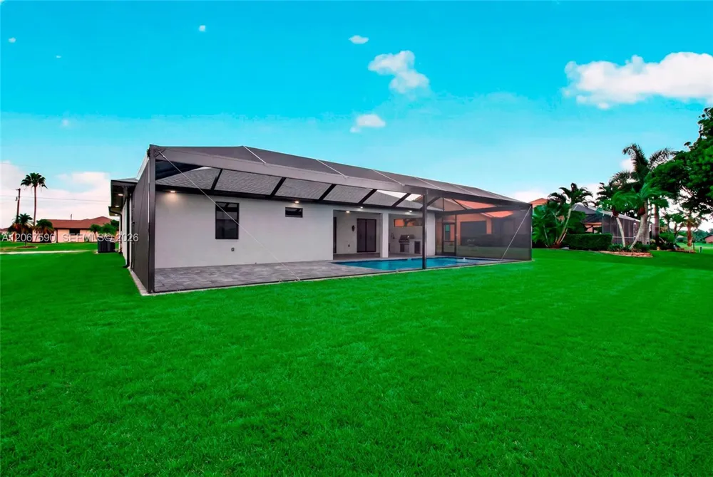 1937 RAZORBILL LN Punta Gorda, FL 33983
