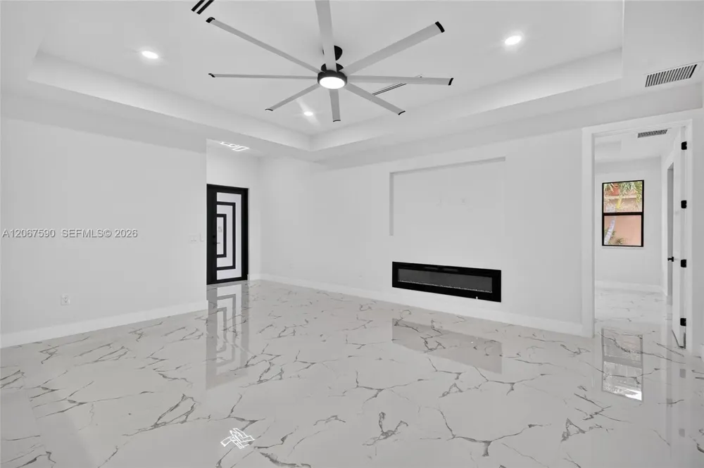 1937 RAZORBILL LN Punta Gorda, FL 33983