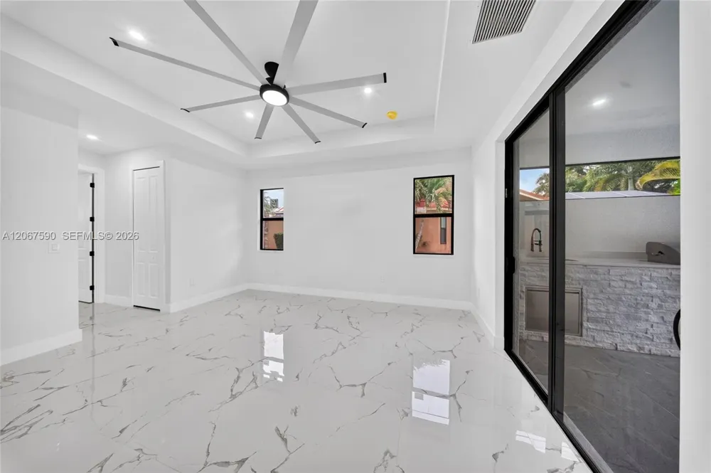 1937 RAZORBILL LN Punta Gorda, FL 33983