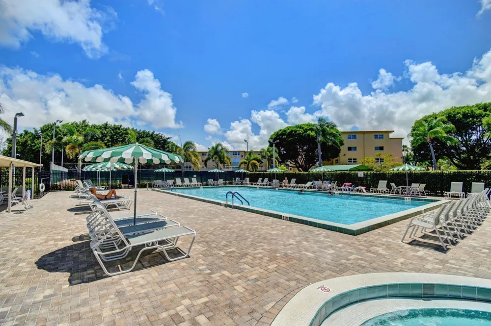 2615 NE 3RD COURT NE #4030 Boynton Beach, FL 33435