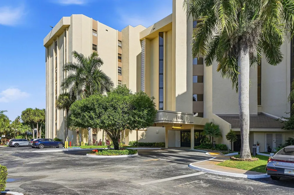 7400 Radice Court #506 Lauderhill, FL 33319