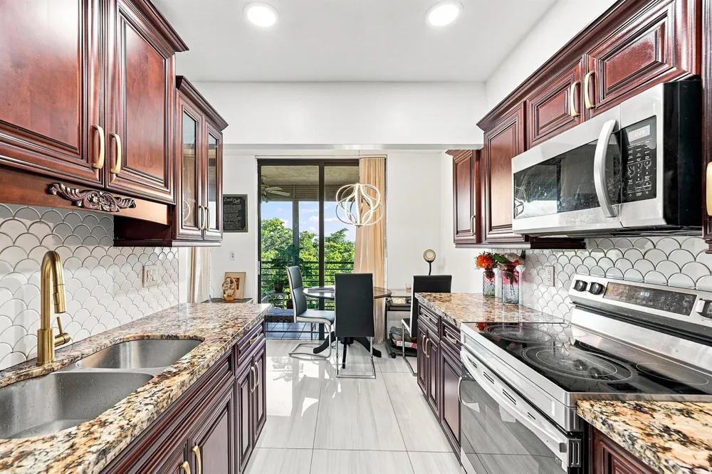 7400 Radice Court #506 Lauderhill, FL 33319