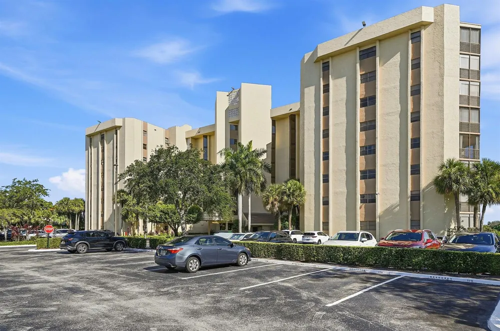7400 Radice Court #506 Lauderhill, FL 33319