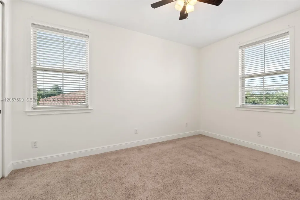 9829 Winnington #9829 Orlando, FL 32832