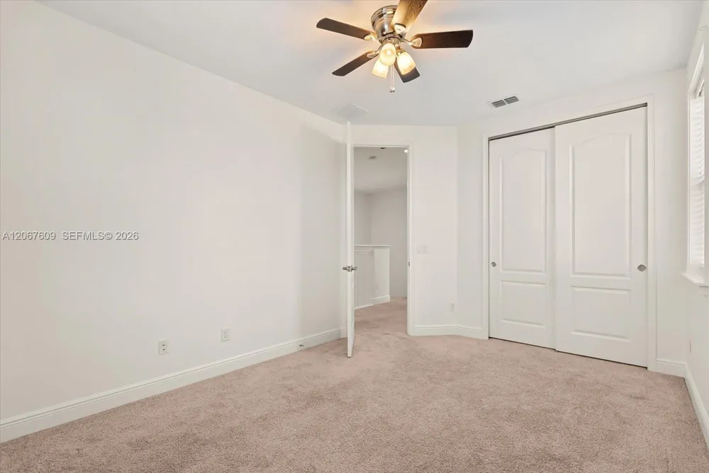 9829 Winnington #9829 Orlando, FL 32832