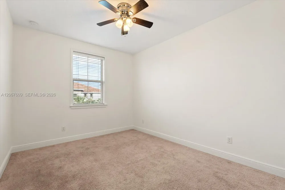 9829 Winnington #9829 Orlando, FL 32832