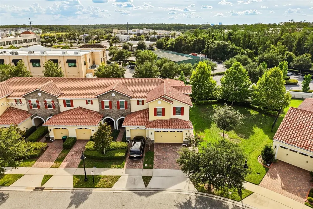 9829 Winnington #9829 Orlando, FL 32832