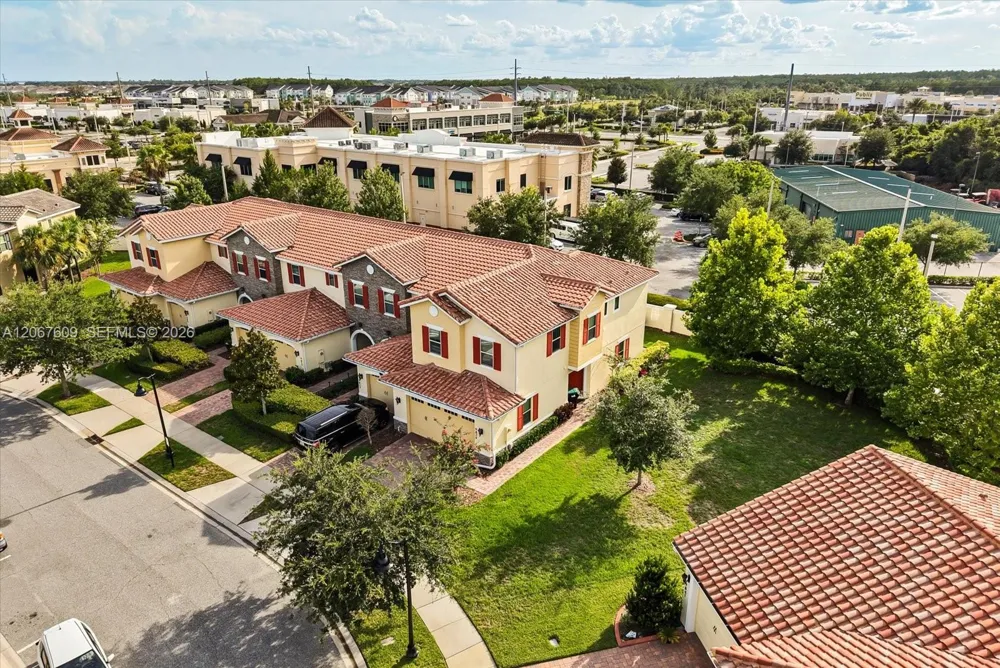 9829 Winnington #9829 Orlando, FL 32832