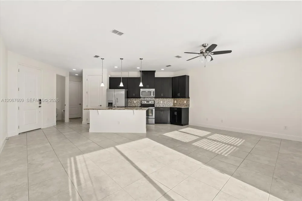 9829 Winnington #9829 Orlando, FL 32832