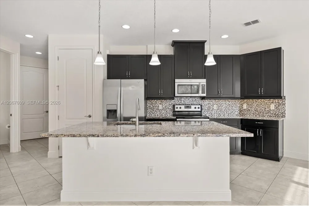 9829 Winnington #9829 Orlando, FL 32832