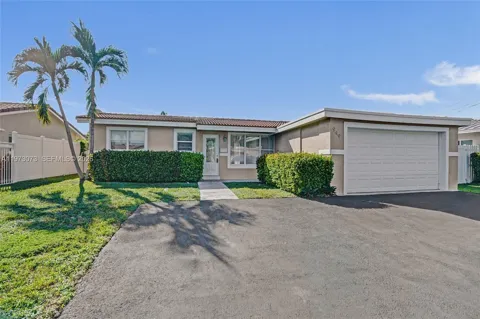 949 SE 10TH COURT