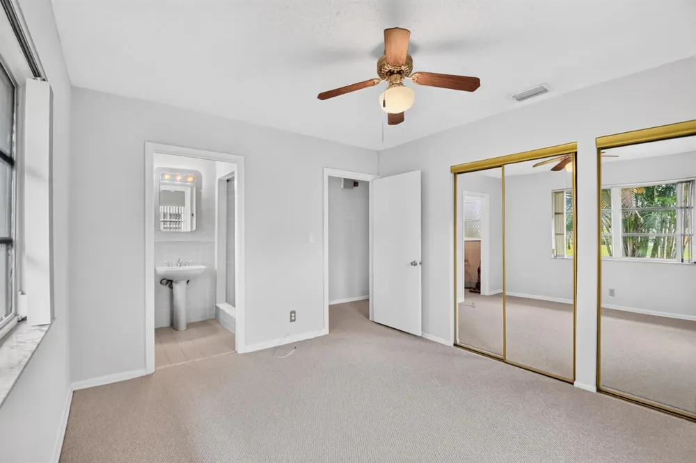 129 GREENBRIER DRIVE Palm Springs, FL 33461