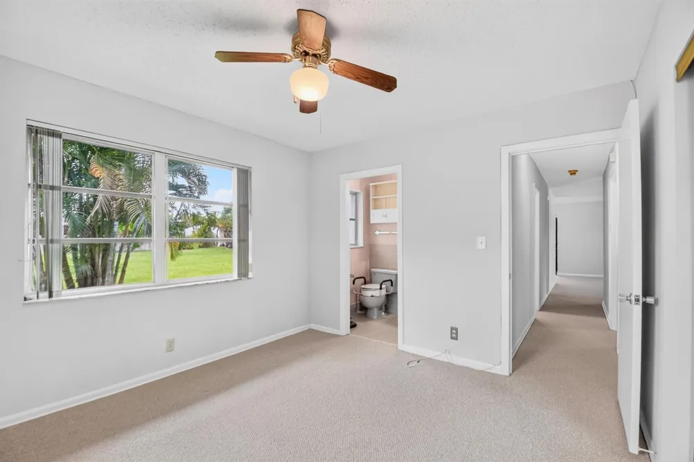 129 GREENBRIER DRIVE Palm Springs, FL 33461