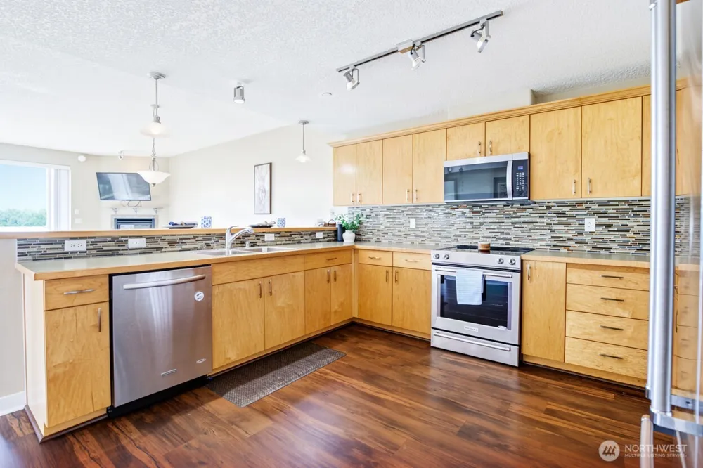 262 Oyhut Bay Boulevard SW #301 Ocean Shores, WA 98569