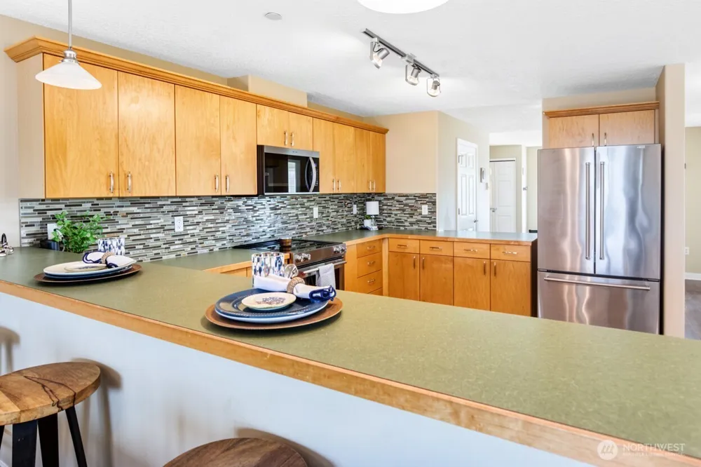 262 Oyhut Bay Boulevard SW #301 Ocean Shores, WA 98569