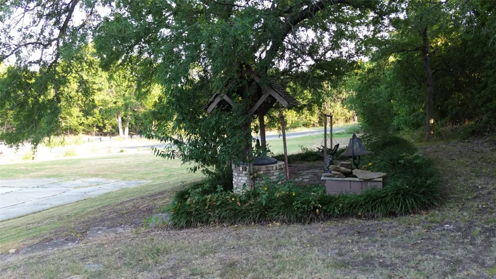 181 FM 373 Muenster, TX 76252