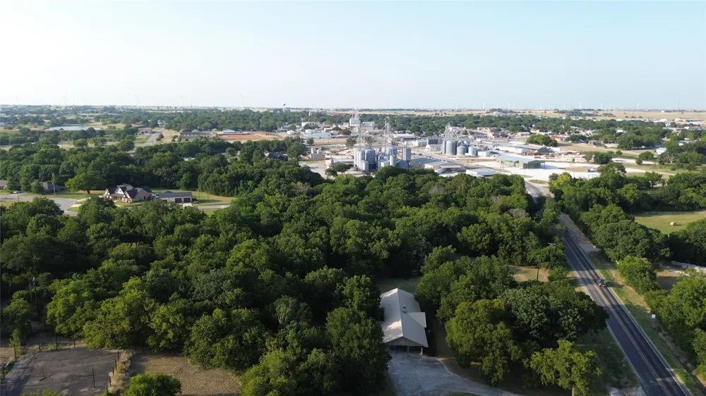 181 FM 373 Muenster, TX 76252