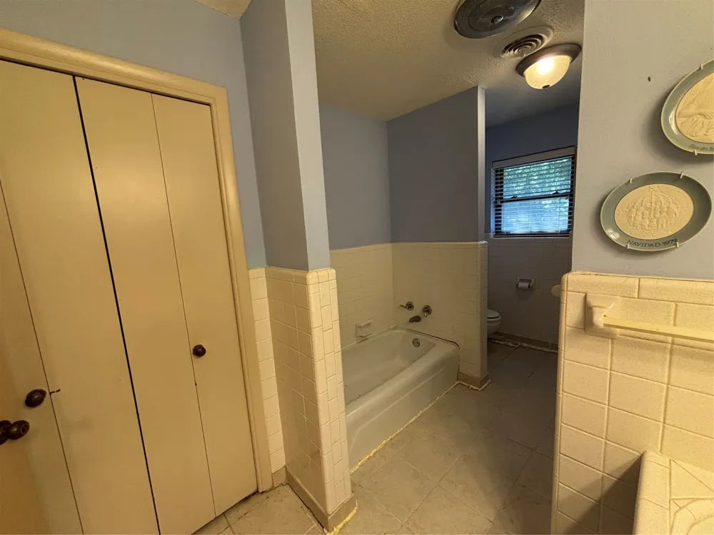 181 FM 373 Muenster, TX 76252