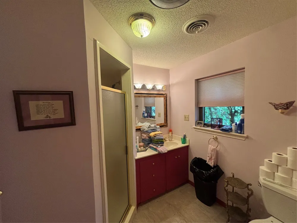 181 FM 373 Muenster, TX 76252