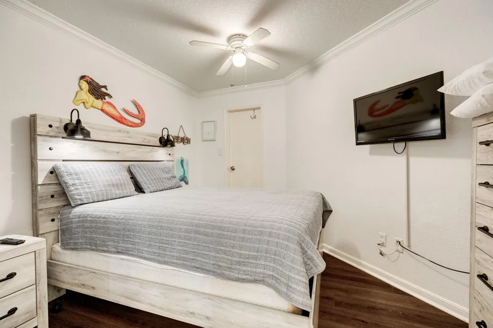 6300 Seawall Boulevard #3215 Galveston, TX 77551